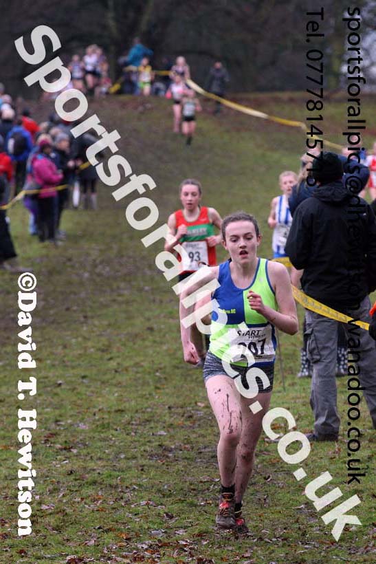 Girls under-15s Northern Cross Country, Knowsley Safari Park. Photo: David T. Hewitson/Sports for All Pics